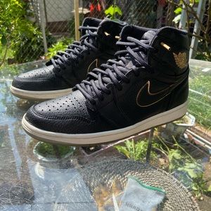 Jordan 1 High OG “City of Flight”/ Size 10 Men’s